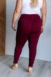 Dear Scarlett Magic Skinny 28" Pants in Wine