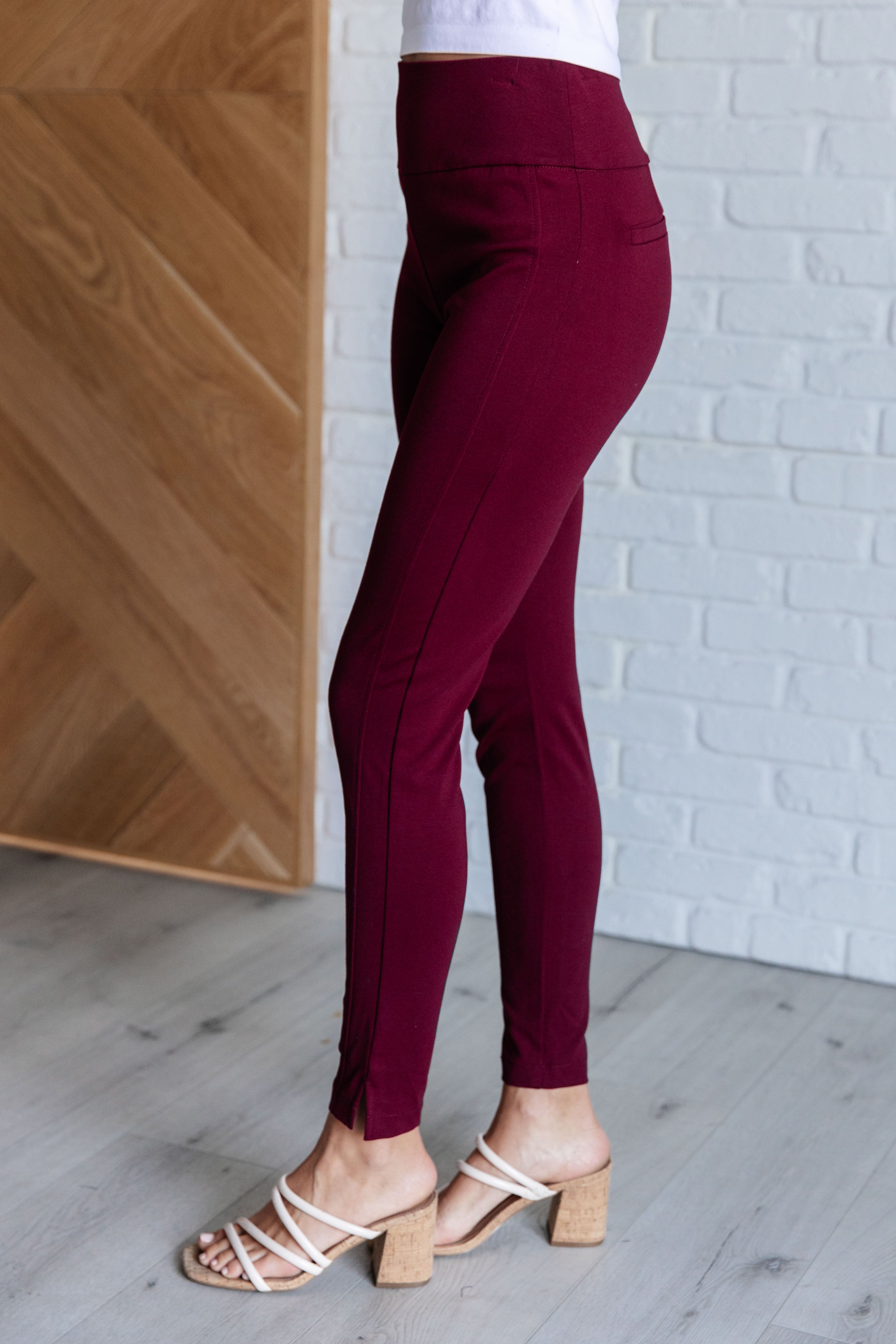 Dear Scarlett Magic Skinny 28" Pants in Wine