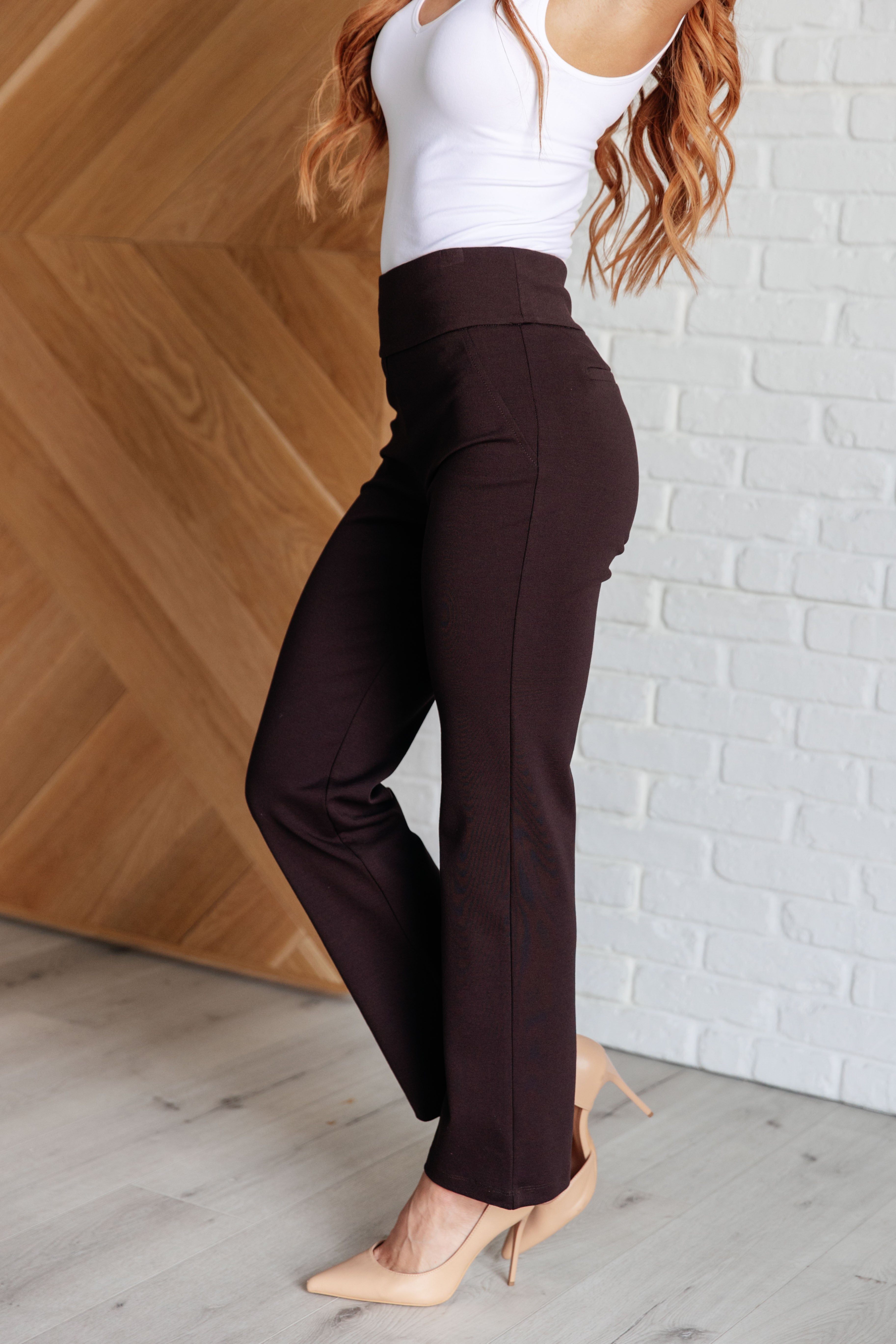 Dear Scarlett Magic Straight Pants in Chocolate