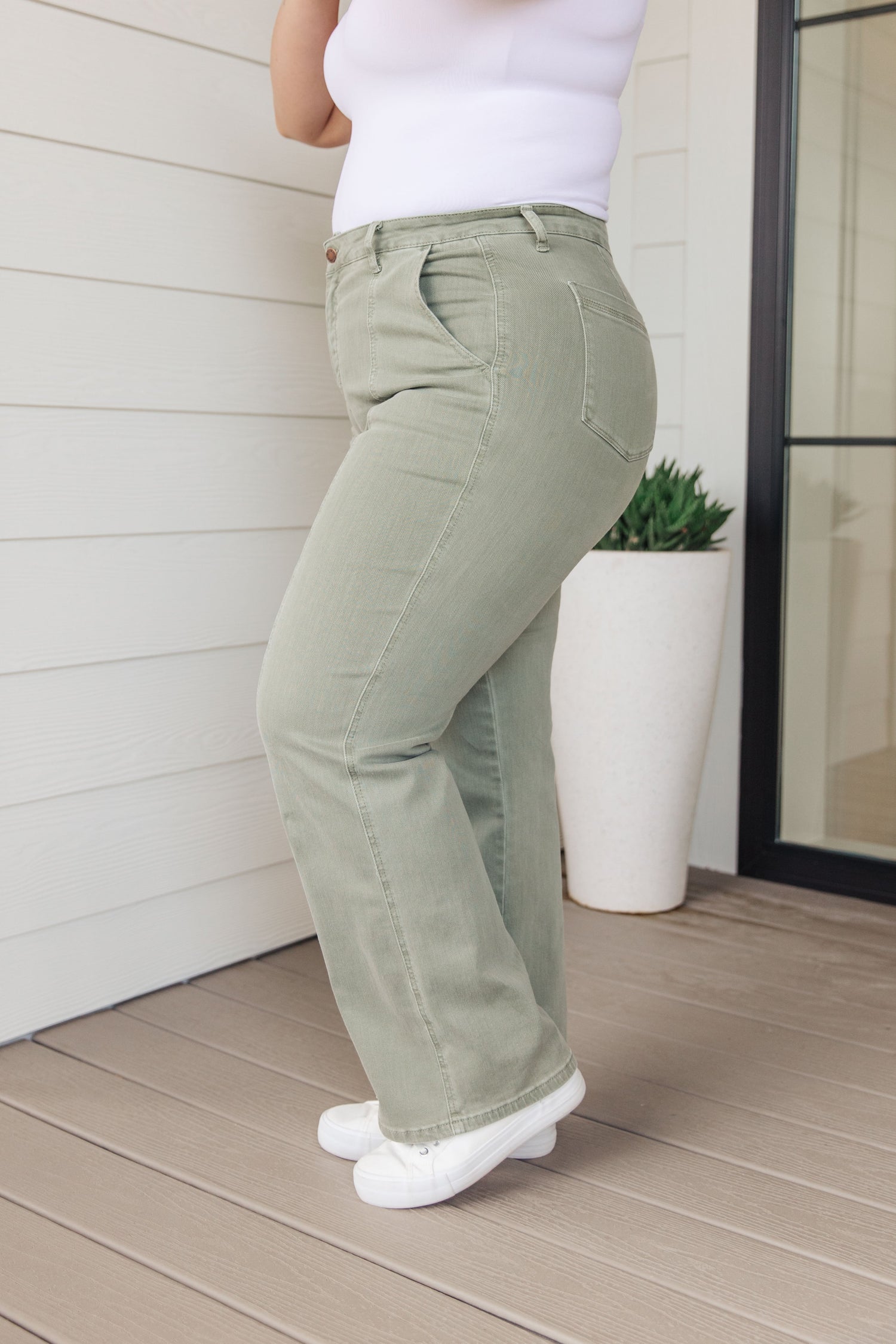 High Rise Front Seam Straight Judy Blue Jeans in Sage