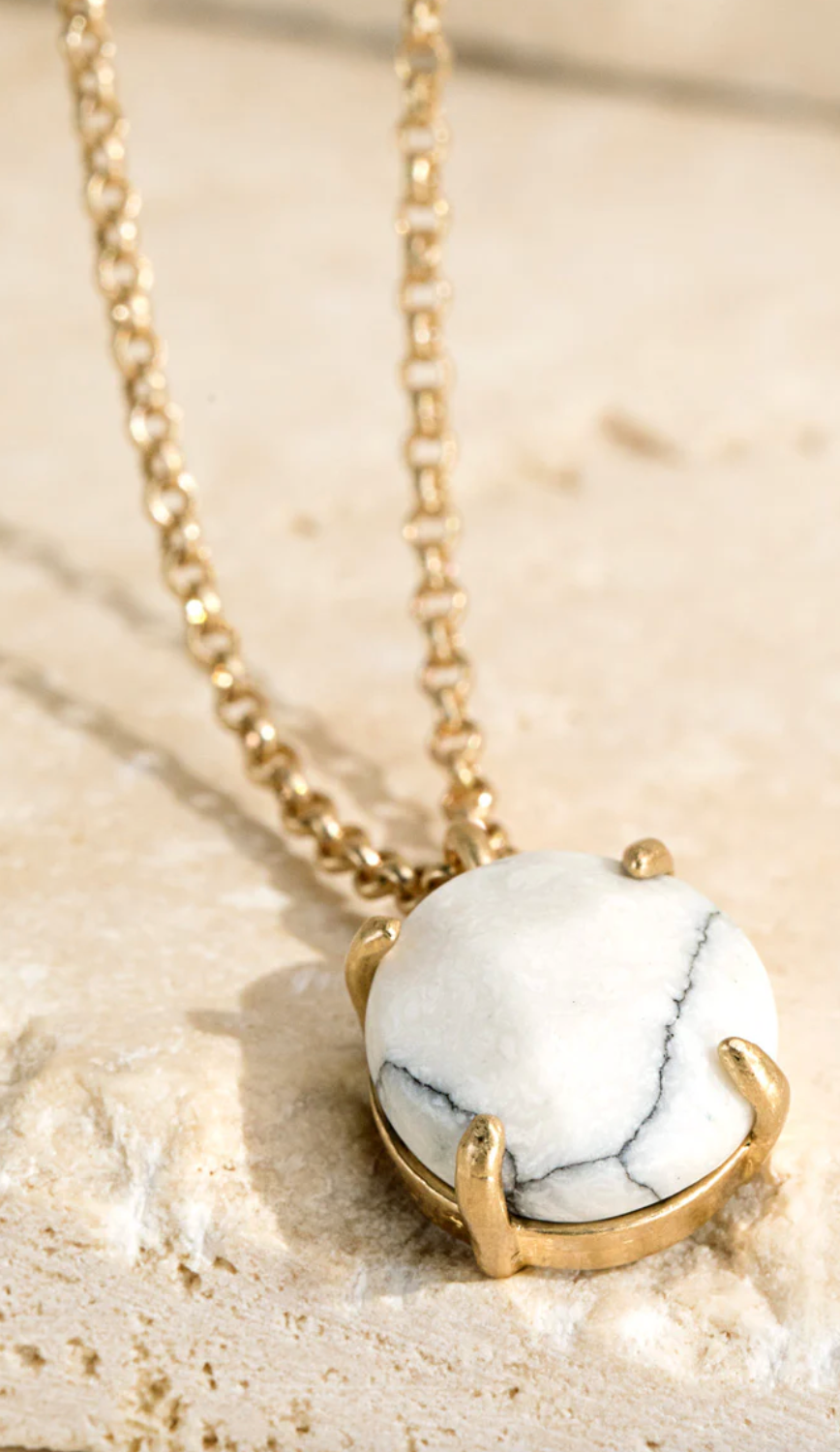 Round Stone Pendant Necklace *FINAL SALE*