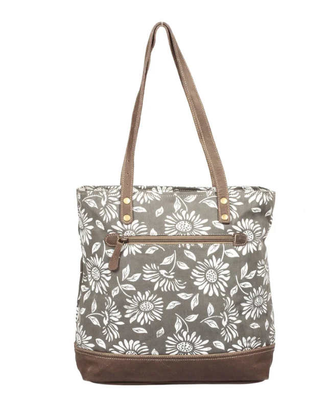 Myra | Great Nautical Tote Bag *FINAL SALE*