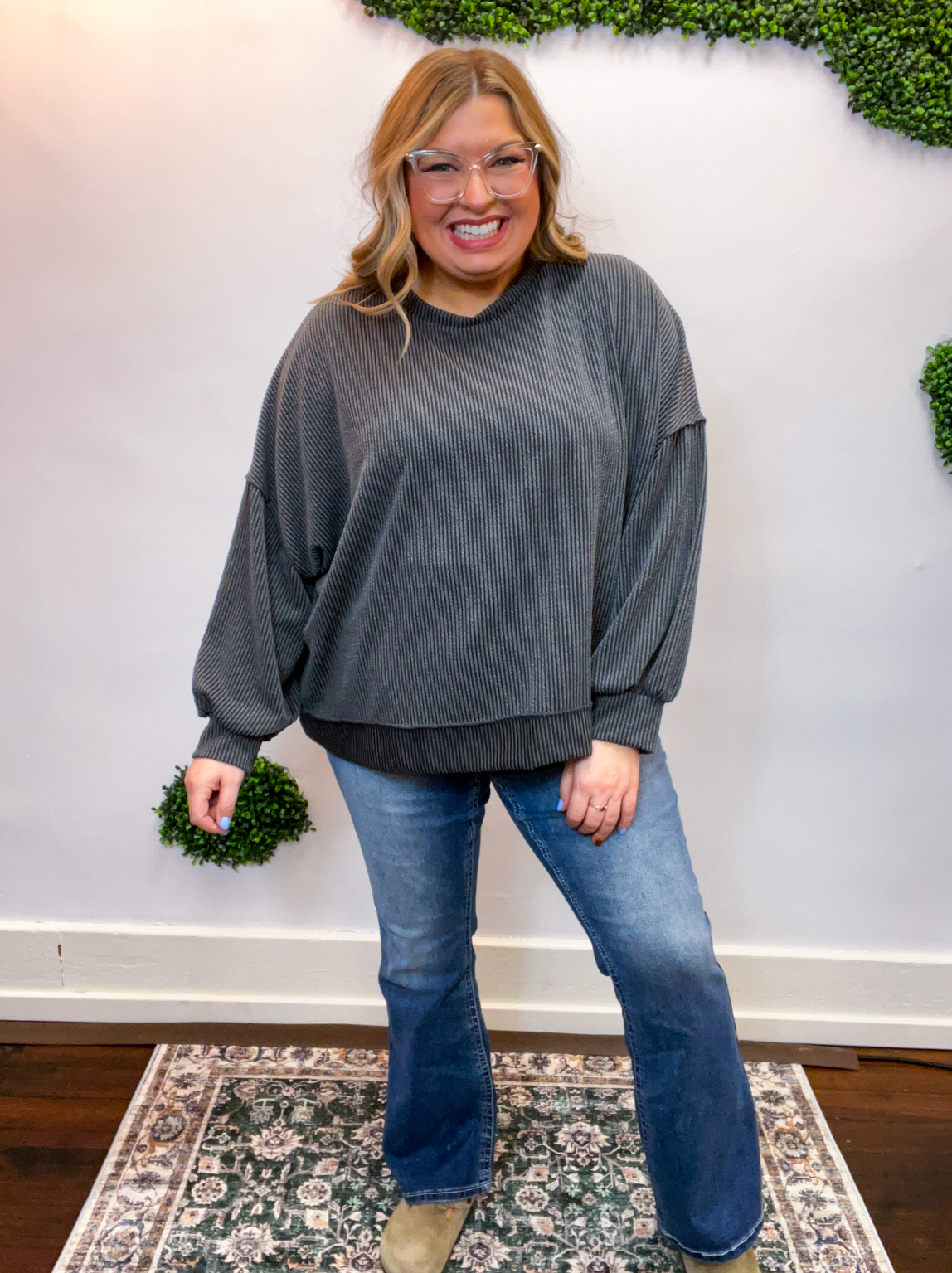 Elevated Lines Ribbed Pullover in Charcoal