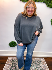 Elevated Lines Ribbed Pullover in Charcoal