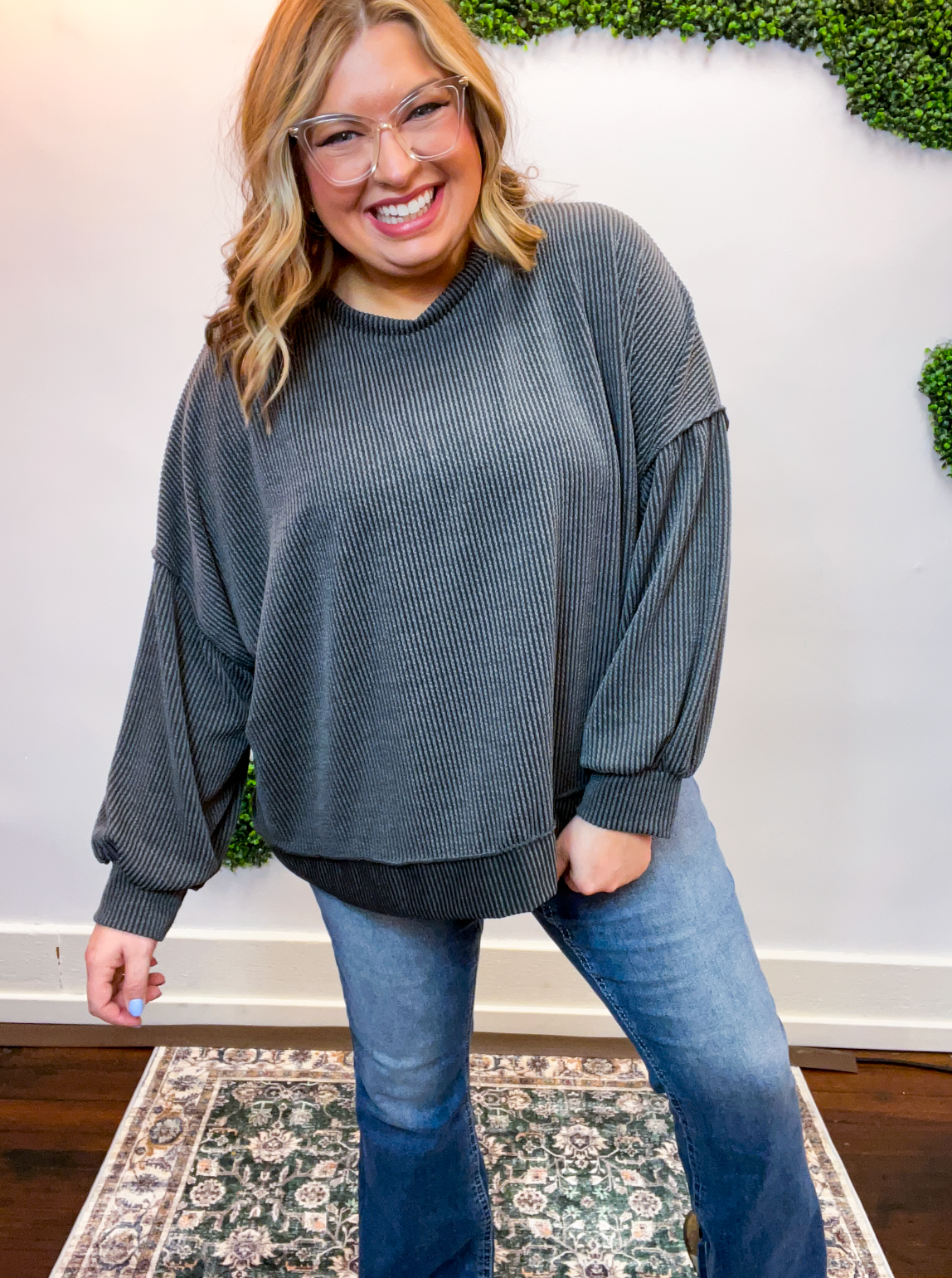Elevated Lines Ribbed Pullover in Charcoal