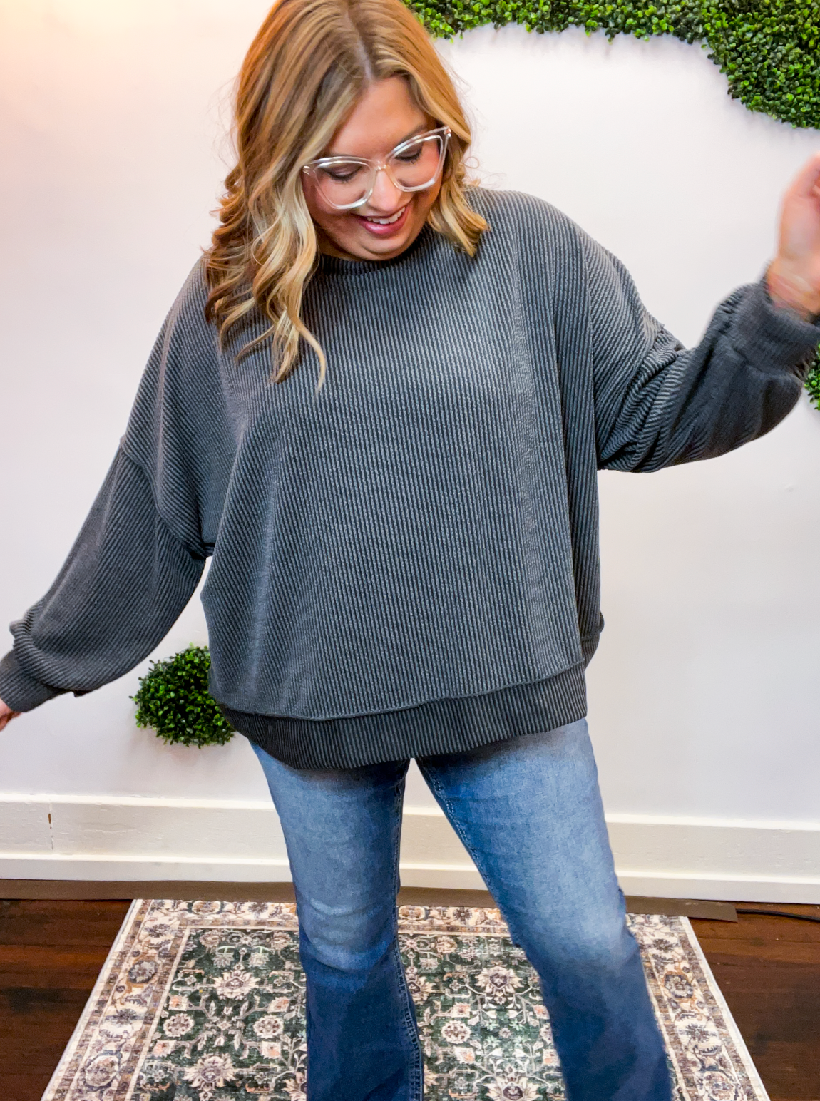 Elevated Lines Ribbed Pullover in Charcoal