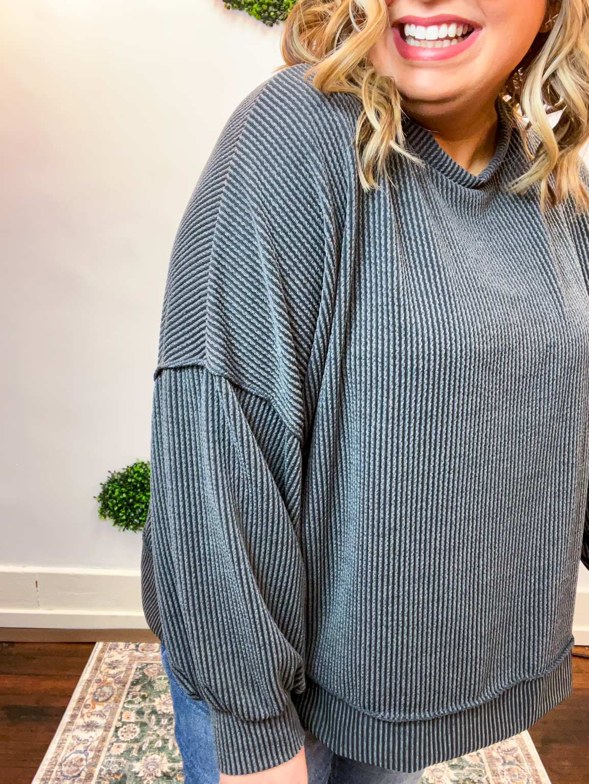 Elevated Lines Ribbed Pullover in Charcoal