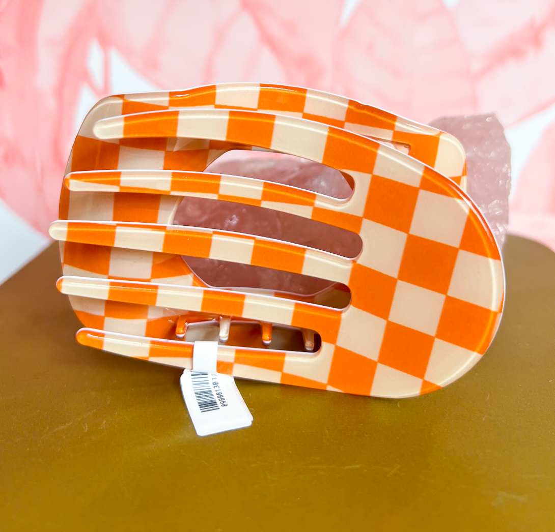 Checkered Jumbo Lay Flat Oval Hair Claw Clip