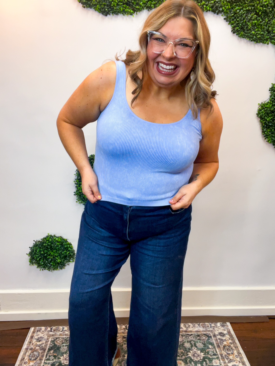 Well Defined Seamless Tank in Sky Blue