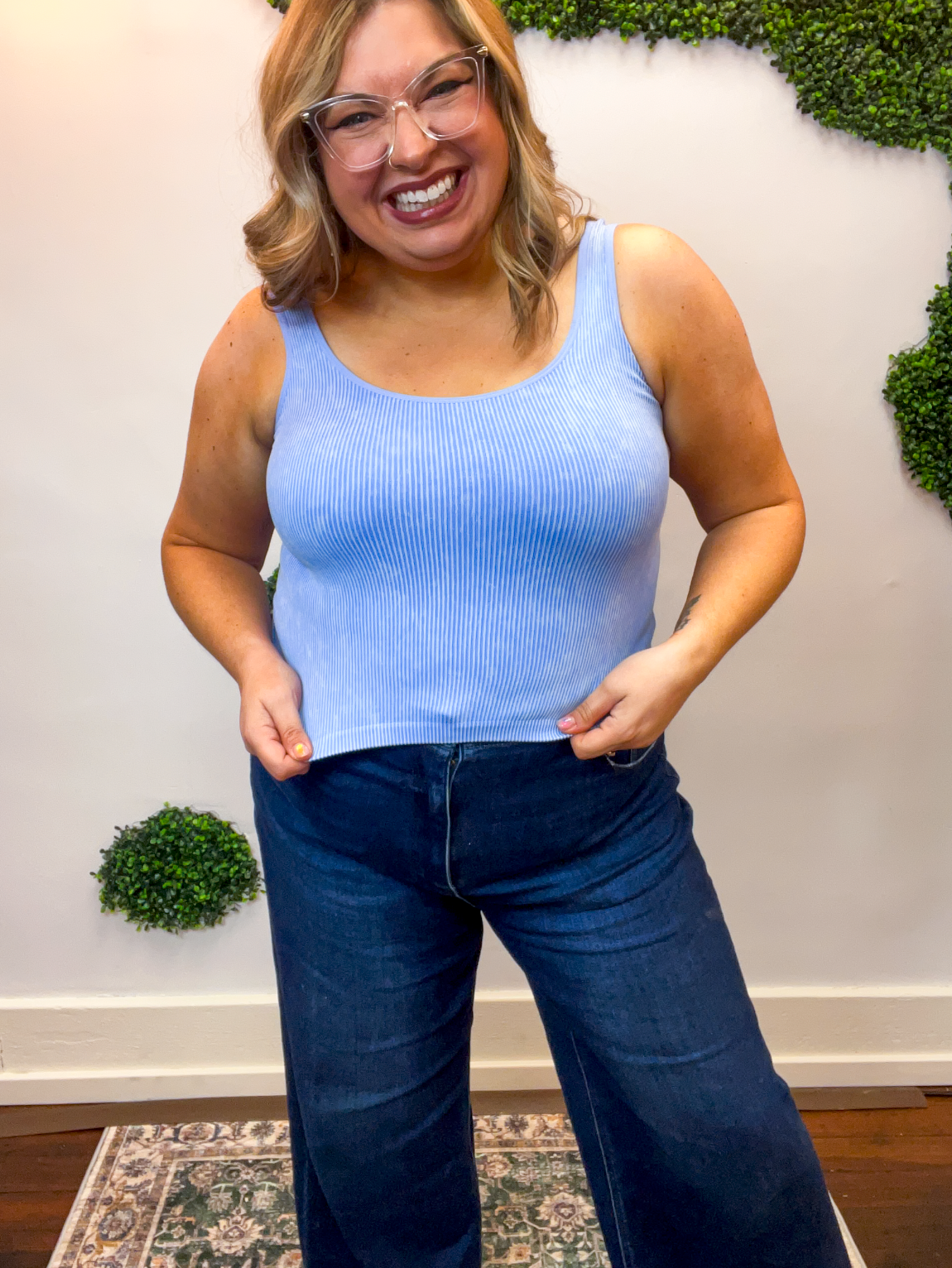 Well Defined Seamless Tank in Sky Blue