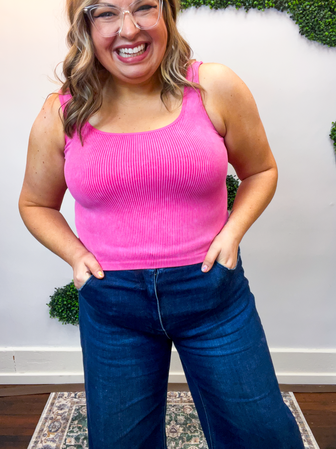Well Defined Seamless Tank in Fuchsia