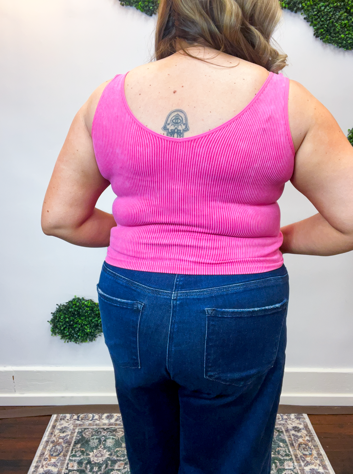 Well Defined Seamless Tank in Fuchsia