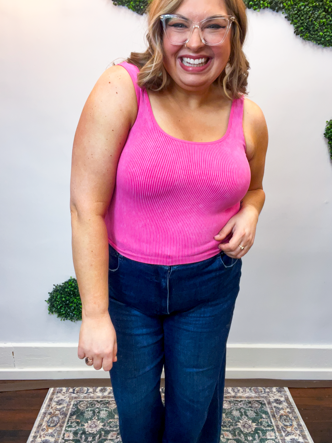 Well Defined Seamless Tank in Fuchsia