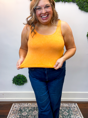 Well Defined Seamless Tank in Orange