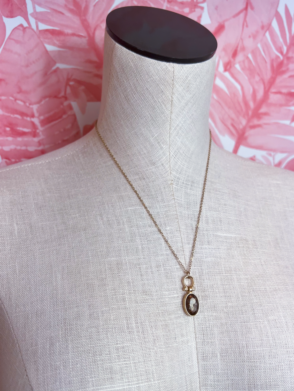 Sparkling Oval Metal Necklace in Gold-Brown *Final Sale*