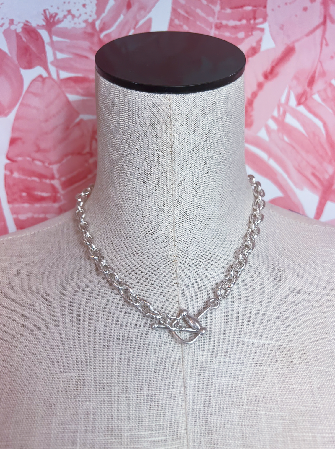 Metal Textured Linked Toggle Necklace in Worn Silver *Final Sale*