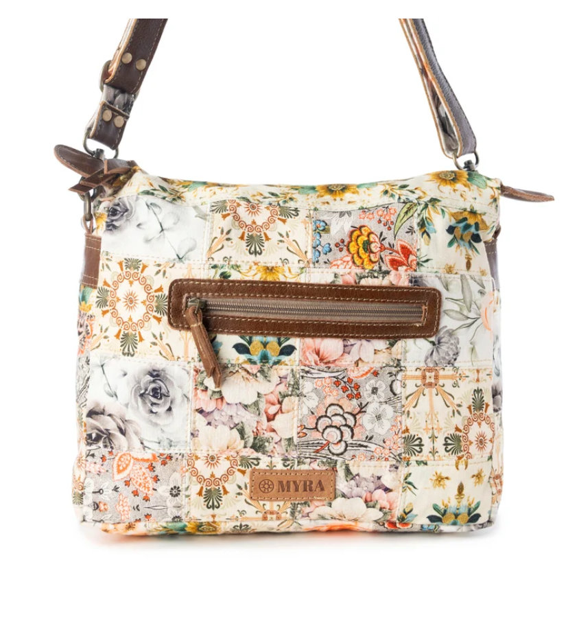 Myra | Posy Mesa Bag in Beige *FINAL SALE*