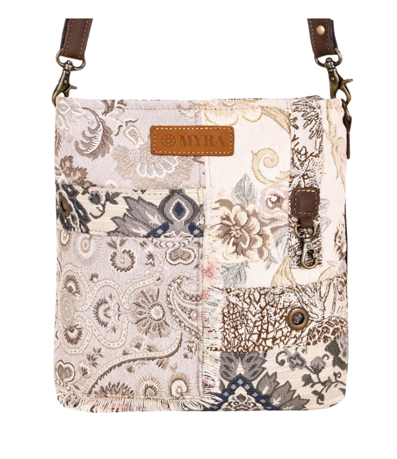 Myra | Ricegrass Shoulder Bag in Cream *FINAL SALE*