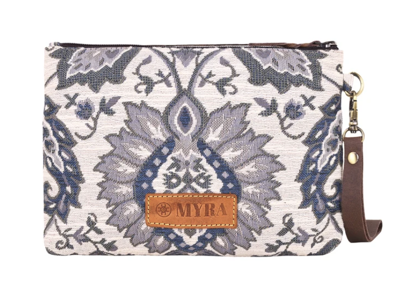 Myra | Cinderbluff Wristlet in Olive Floral *FINAL SALE*