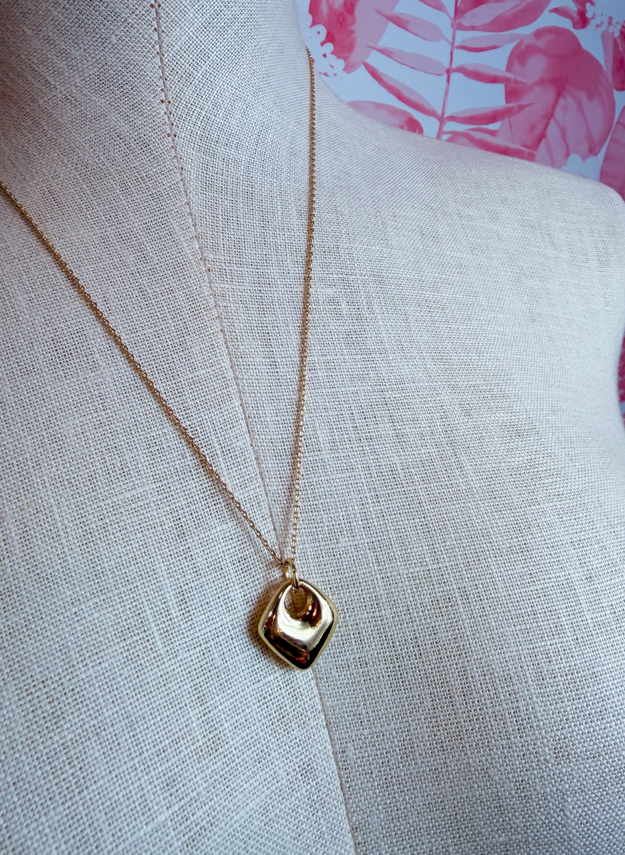 Mini Rounded Square Pendant Necklace in Gold *Final Sale*