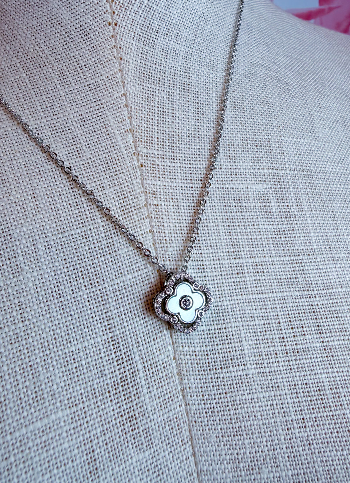 Mother Of Pearl Clover Pendant Necklace in Silver *Final Sale*