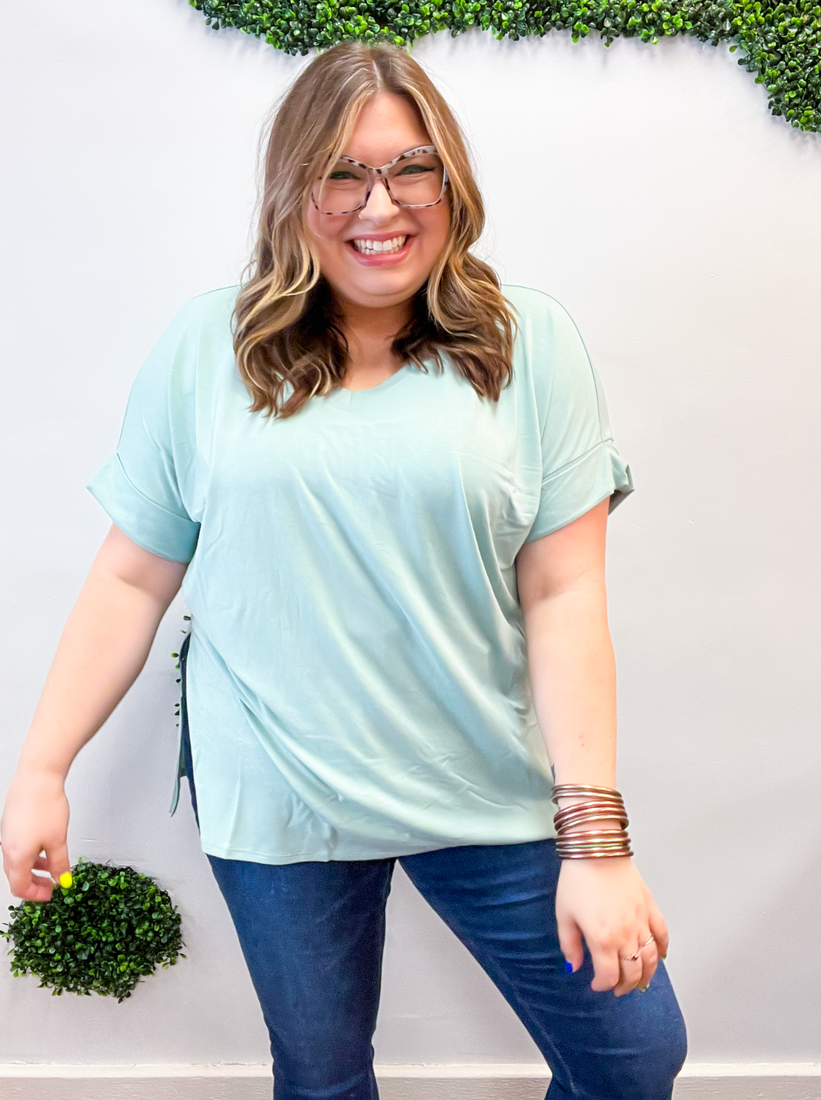 Essential Rolled Short Sleeve Side Sleeve Top - Dusty Green