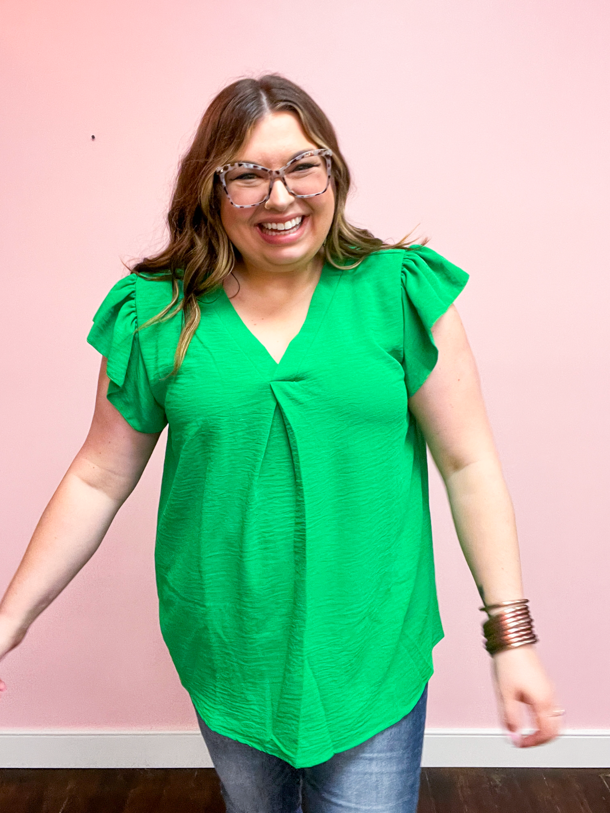 Summer Days Kelly Green Banded V Neck Flutter Sleeve Top