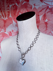 Notable Hammered Heart Front Toggle Necklace - Silver *Final Sale*