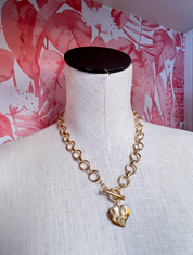 Notable Hammered Heart Front Toggle Necklace - Gold *Final Sale*