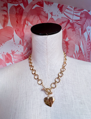 Notable Hammered Heart Front Toggle Necklace - Gold *Final Sale*