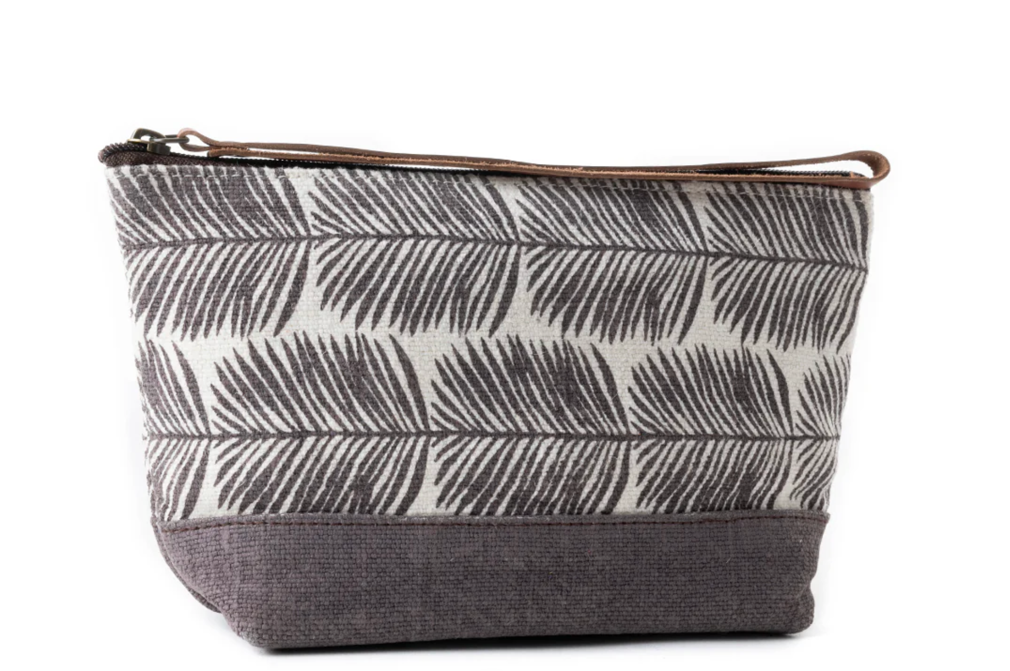 Myra | Wanderleaf Pouch in Earthern Grey *FINAL SALE*