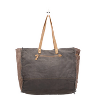 Myra | Ursinia Weekender Bag *FINAL SALE*