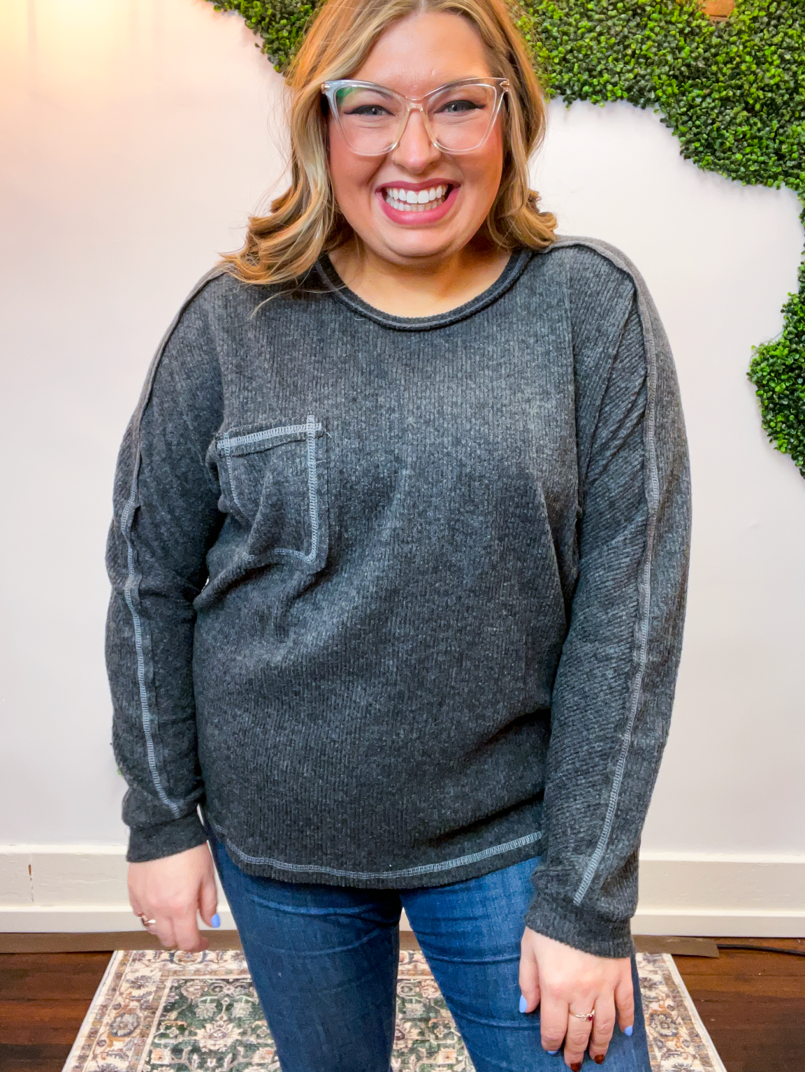 Cozy Ridge Ribbed Pullover in Black