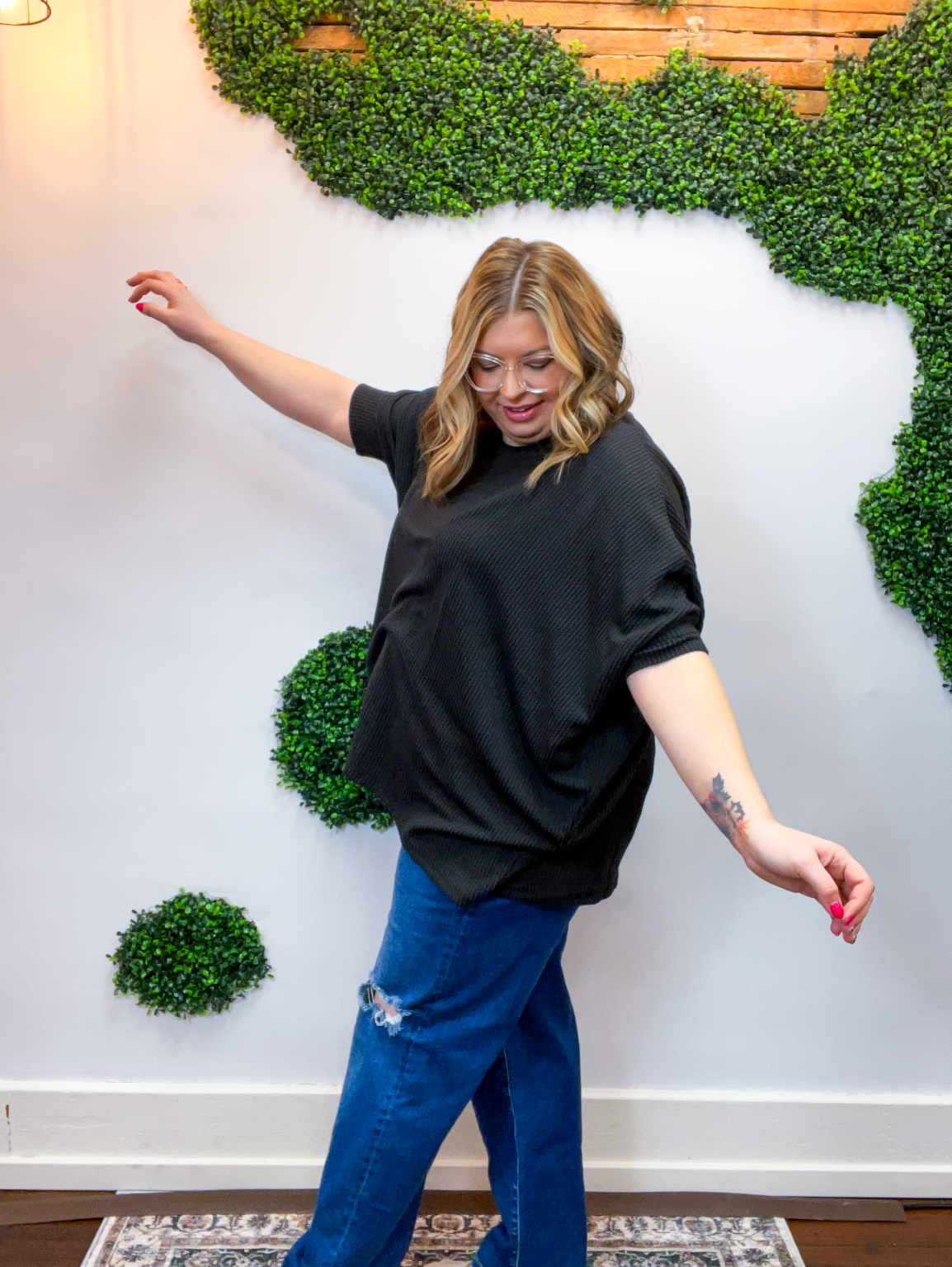 Ribbed Breeze Batwing Top in Black