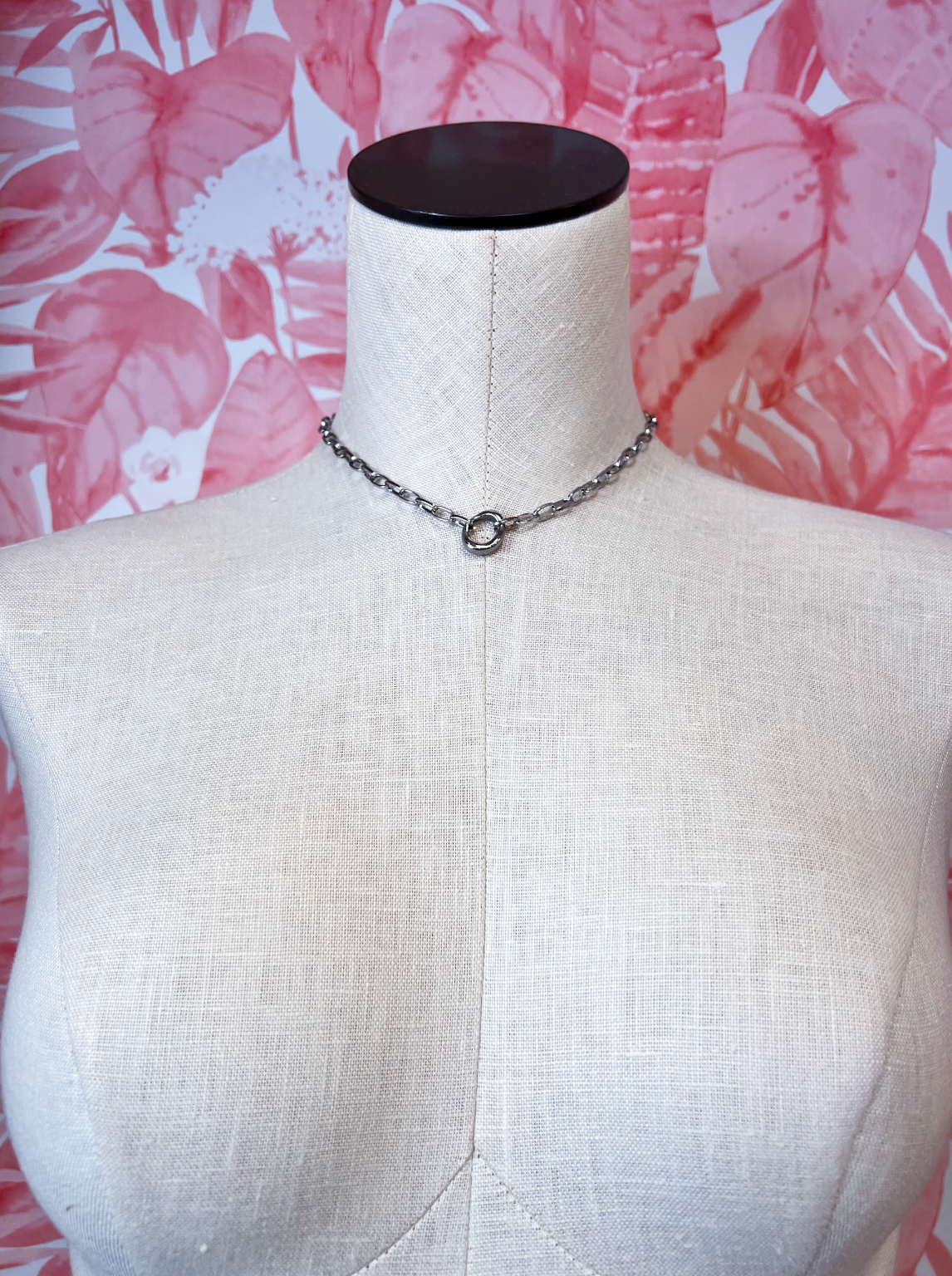 Stainless Steel Tarnish-Free Open Oval Necklace in Silver *Final Sale*