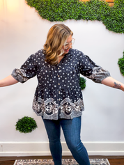 Easel | Midnight Meadow Button Down Top