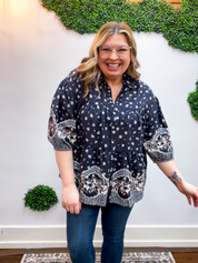 Easel | Midnight Meadow Button Down Top