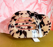 Jumbo Lay Flat Oval Hair Claw Clip
