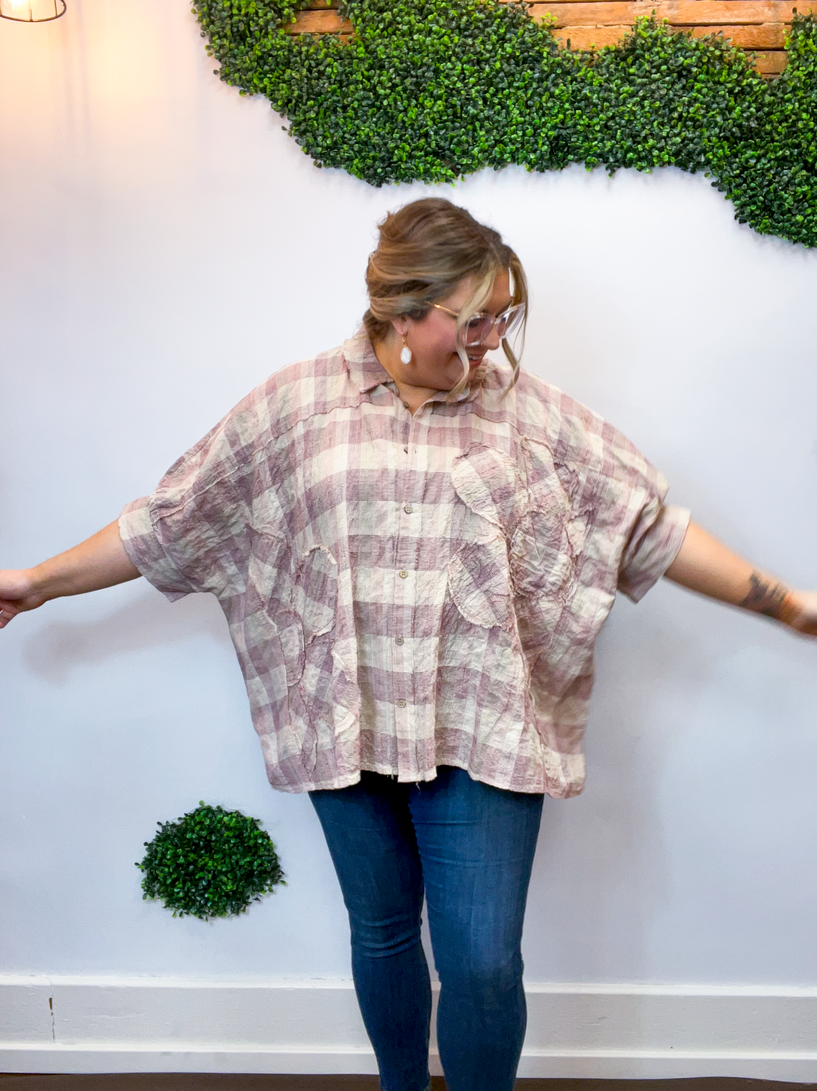 Easel | Faded Fields Plaid Top