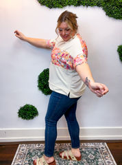 Ric Rac Rendezvous Top in Oatmeal & Peach