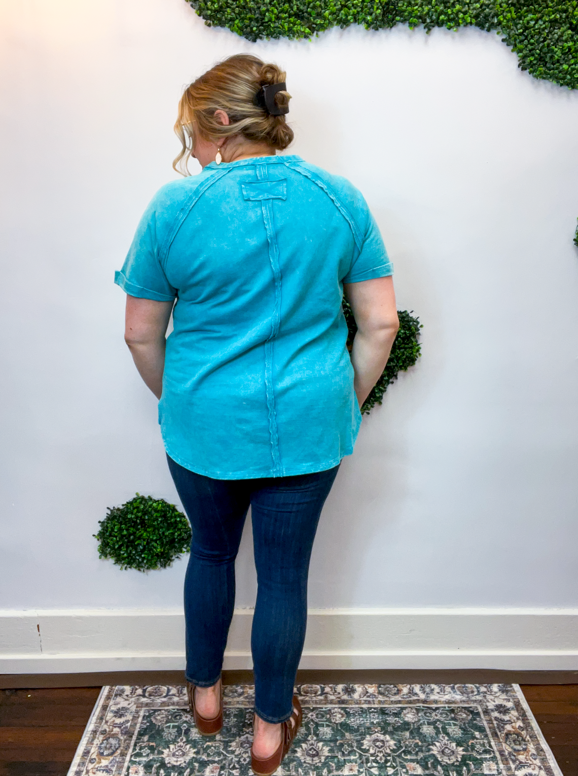 Sunkissed Crinkle Off Duty Top in Light Teal