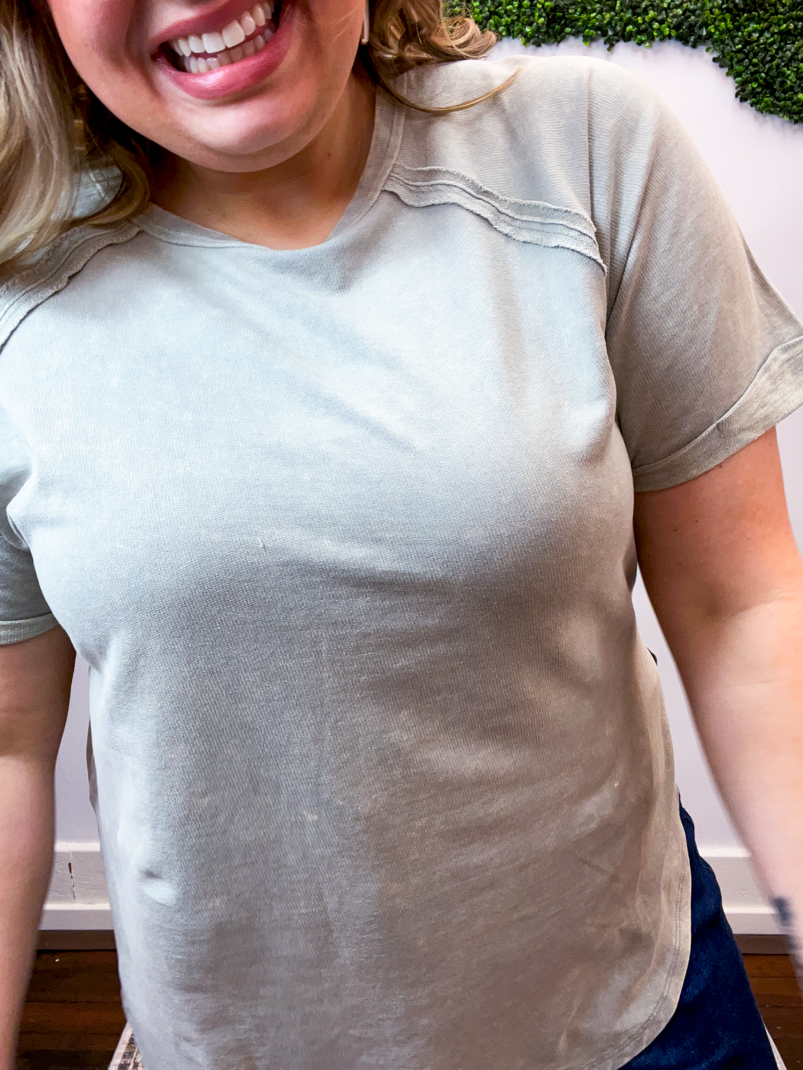 Sunkissed Crinkle Off Duty Top in Sleet