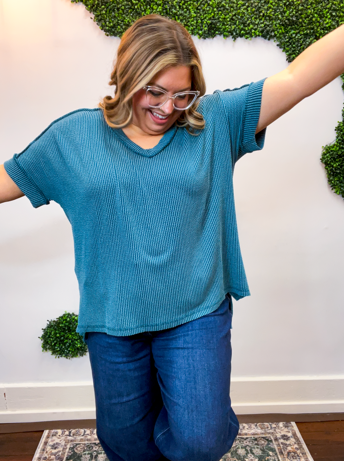 That Girl V-Neck Ribbed Top in Teal