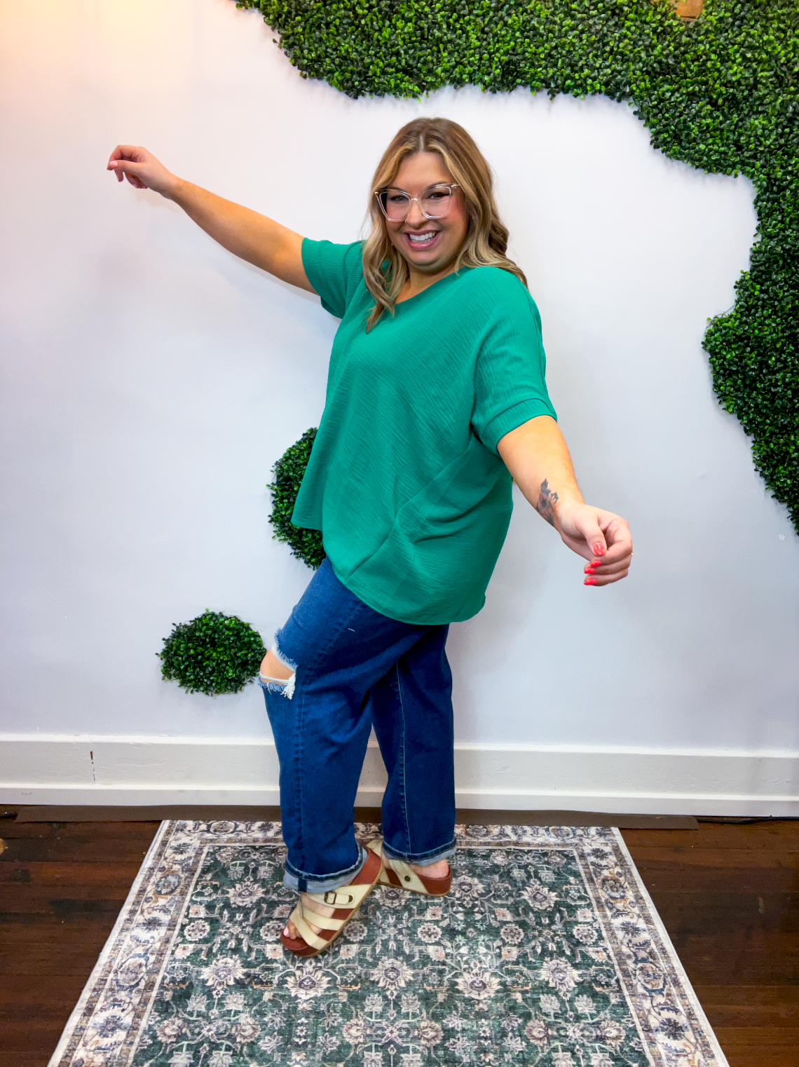 Float Away Dolman Top in Kelly Green