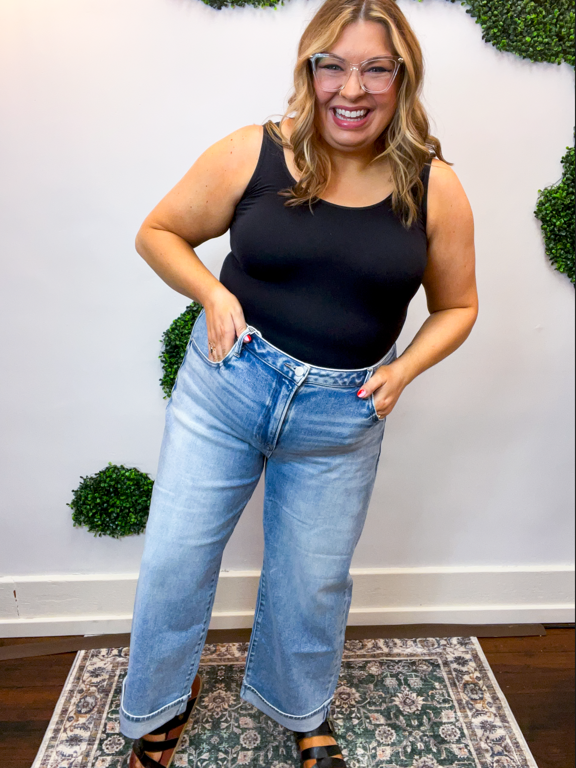 Risen | High Rise Ankle Boyfriend Turn Up Cuffed Jeans in Light Wash