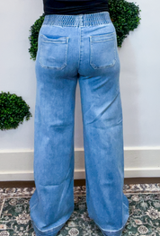 Risen | Elastic Band High Rise Wide Jeans With Patch Pockets in Medium Wash