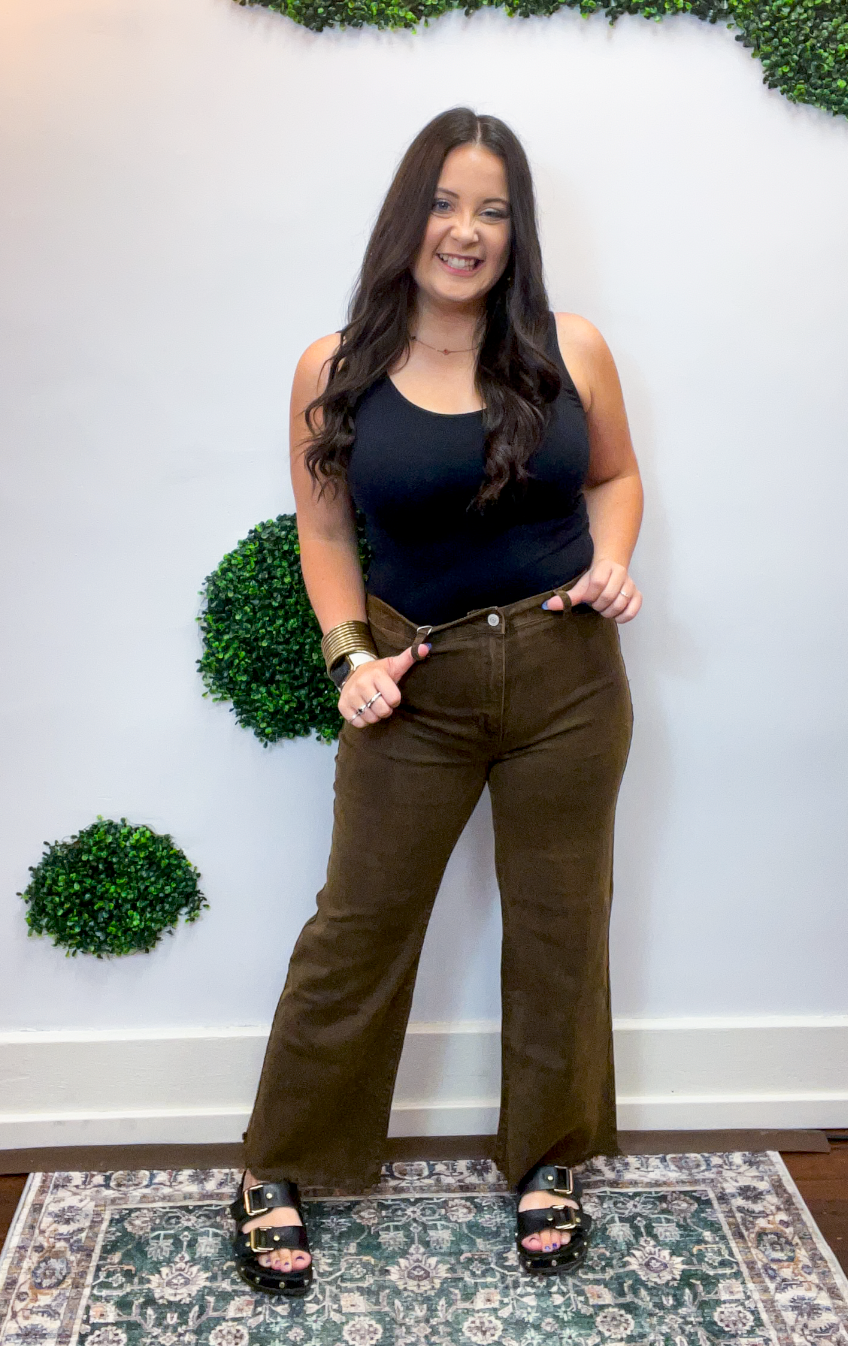Frayed Edge Wide Leg Cropped Jeans in Espresso