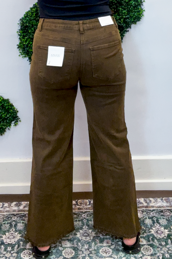 Frayed Edge Wide Leg Cropped Jeans in Espresso