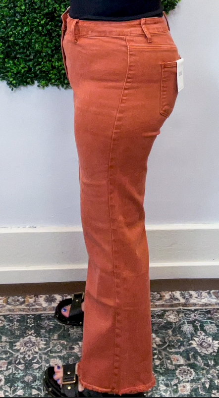 Frayed Edge Wide Leg Cropped Jeans in Rust
