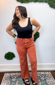 Frayed Edge Wide Leg Cropped Jeans in Rust